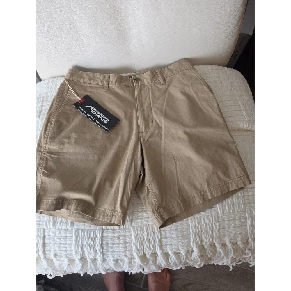 NWT Mountain Khakis Casual Shorts Sz 31x8